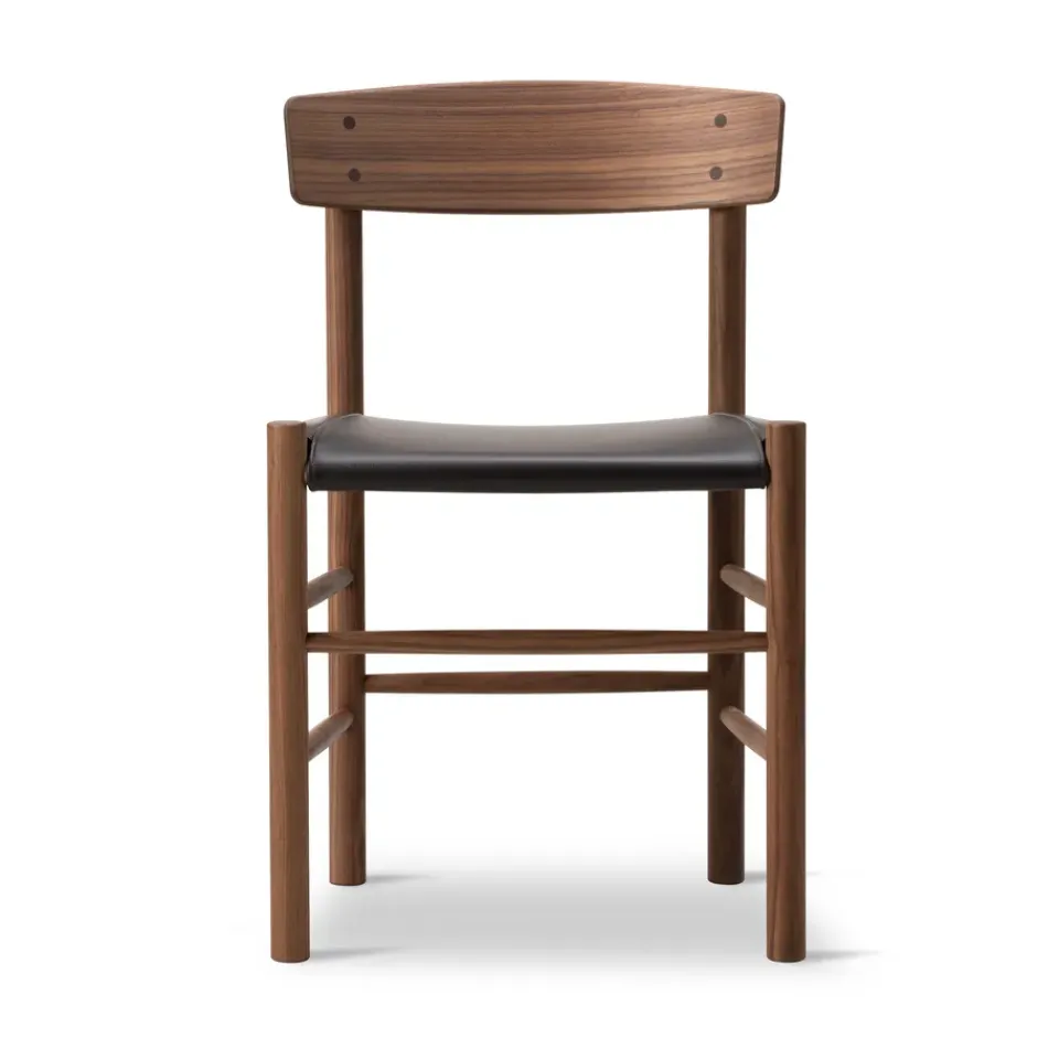 Silla J39, Aceite nogal-cuero Omni 377 oscuro*Fredericia Furniture