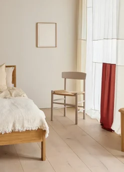 Silla J39, Pebble grey-trenzado natural*Fredericia Furniture