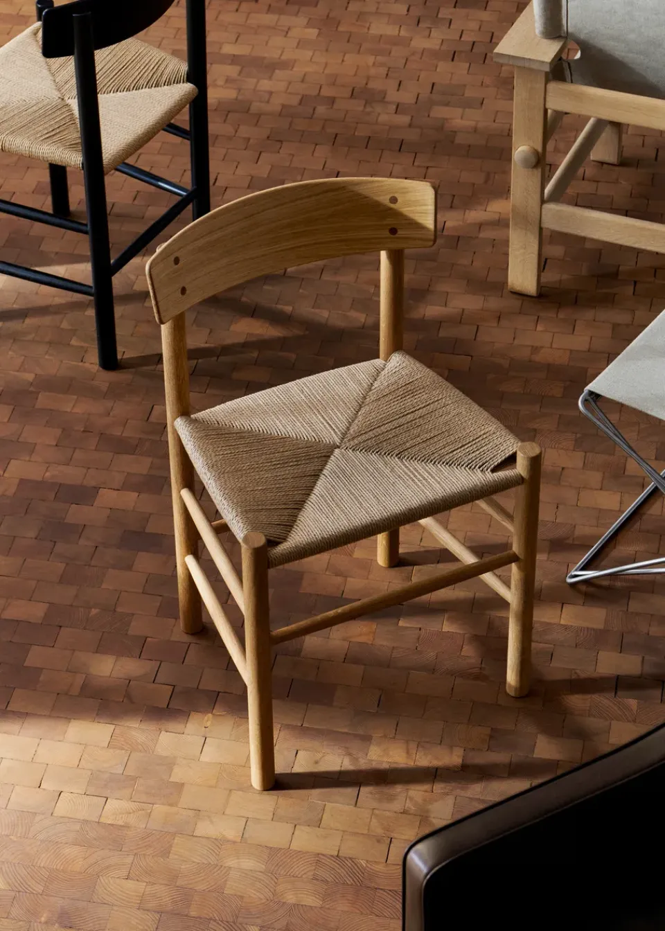 Silla J39, Roble aceitado - trenzado natural*Fredericia Furniture Discount