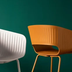 Silla Marée 401, Beetroot patas de metal lacado*Montana Sale
