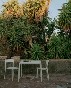 Silla May Chair Outdoor, Light Grey*New Works Discount