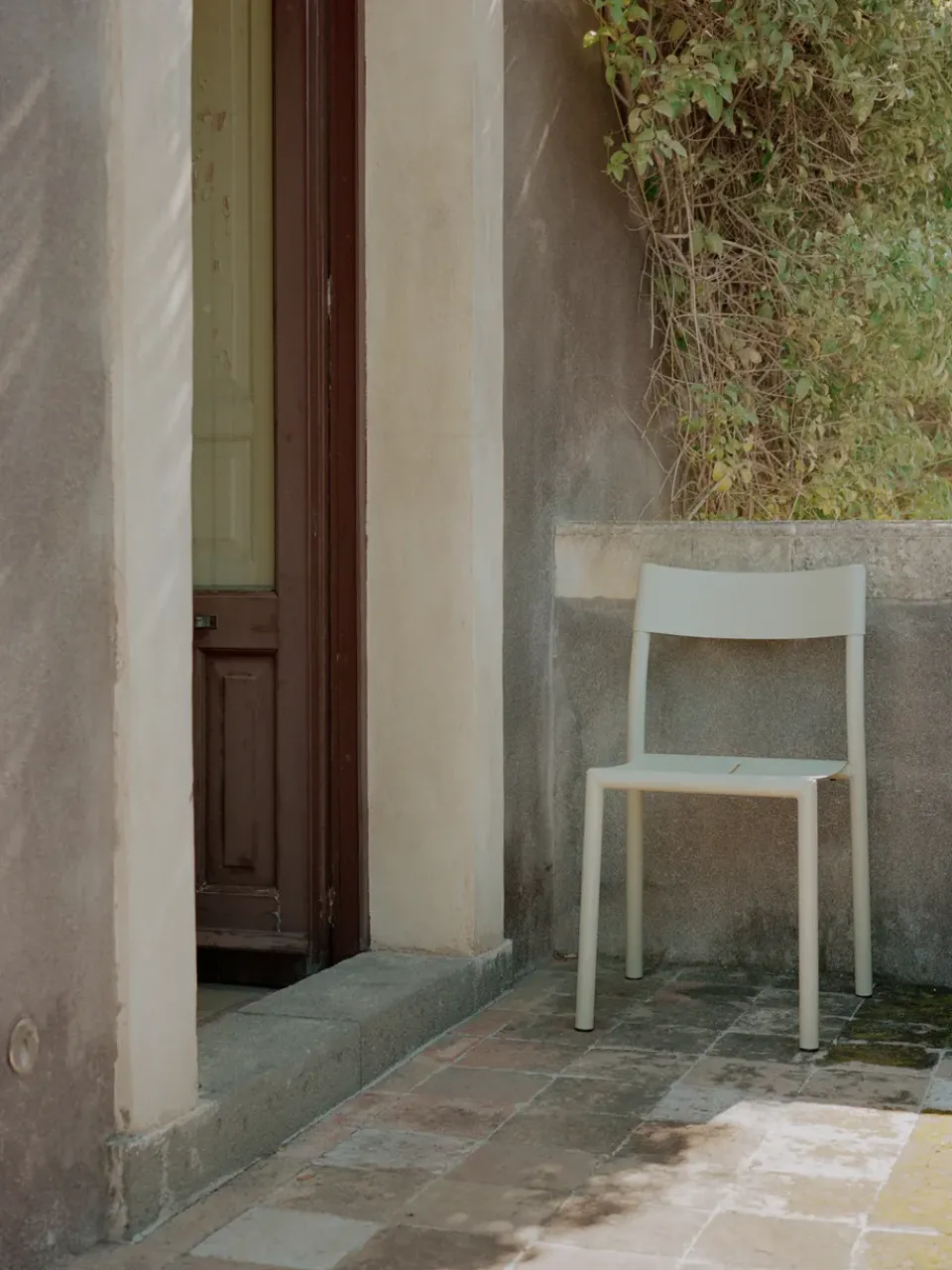 Silla May Chair Outdoor, Light Grey*New Works Discount