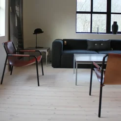 Sillón September, cuero , estructura de acero lacado*OX Denmarq Best