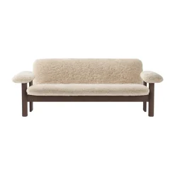 Sofá Brasilia 2 plazas, Dark oak-Nature sheepskin curly*Audo Copenhagen Online