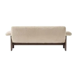 Sofá Brasilia 2 plazas, Dark oak-Nature sheepskin curly*Audo Copenhagen Online