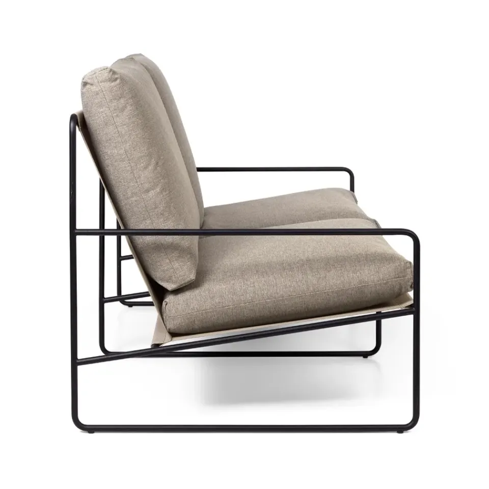 Sofá de 2 plazas Desert, Tela dark sand, base negra*Ferm Living Best