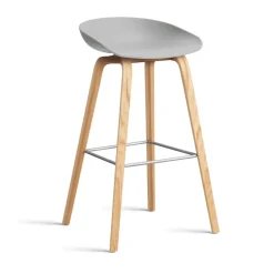Taburete alto About a Stool 32 con base de roble lacado 2.0, Concrete grey-soporte de acero inoxidable*HAY Sale