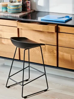 Taburete bajo About a Stool 38, 2.0, -estructura de acero*HAY Online