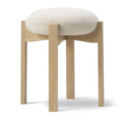 Taburete bajo Pioneer, Hallingdal 200 - roble lacado*Fredericia Furniture Hot