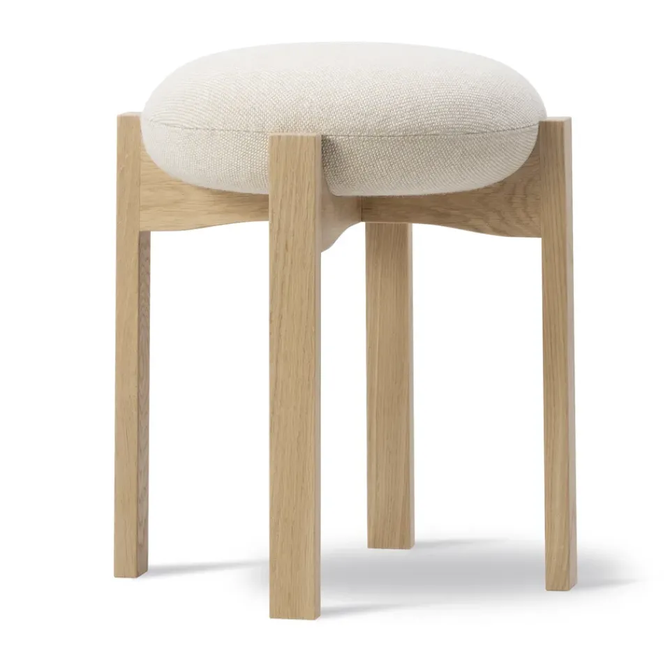 Taburete bajo Pioneer, Hallingdal 200 - roble lacado*Fredericia Furniture Hot