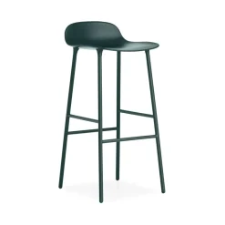 Taburete bar Form alto, Green, patas de acero lacadas en*Normann Copenhagen Sale