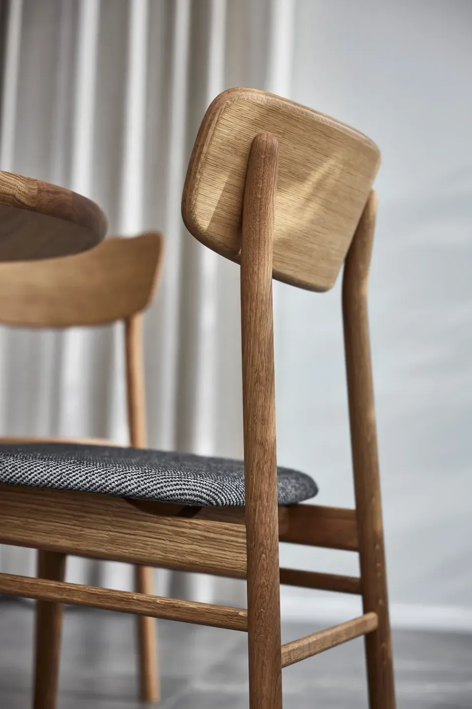 Taburete bar Prima Vista, /beige-roble aceitado*Stolab