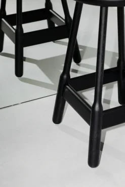 Taburete de bar Albert 50 cm, Roble teñido de*Massproductions Clearance