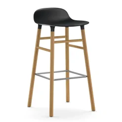 Taburete de bar con patas de roble Form ,*Normann Copenhagen Discount