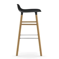 Taburete de bar con patas de roble Form ,*Normann Copenhagen Discount