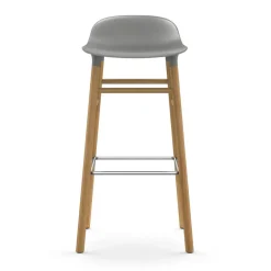 Taburete de bar con patas de roble Form ,*Normann Copenhagen Hot