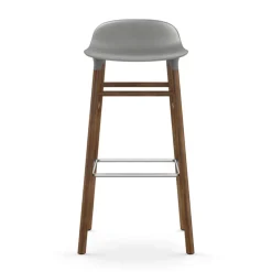 Taburete de bar con patas de nogal Form,*Normann Copenhagen Clearance