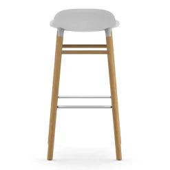 Taburete de bar con patas de roble Form ,*Normann Copenhagen Hot