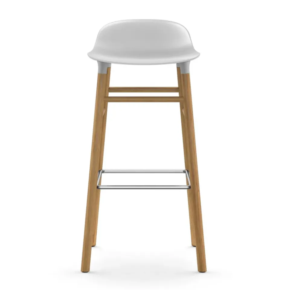 Taburete de bar con patas de roble Form ,*Normann Copenhagen Hot