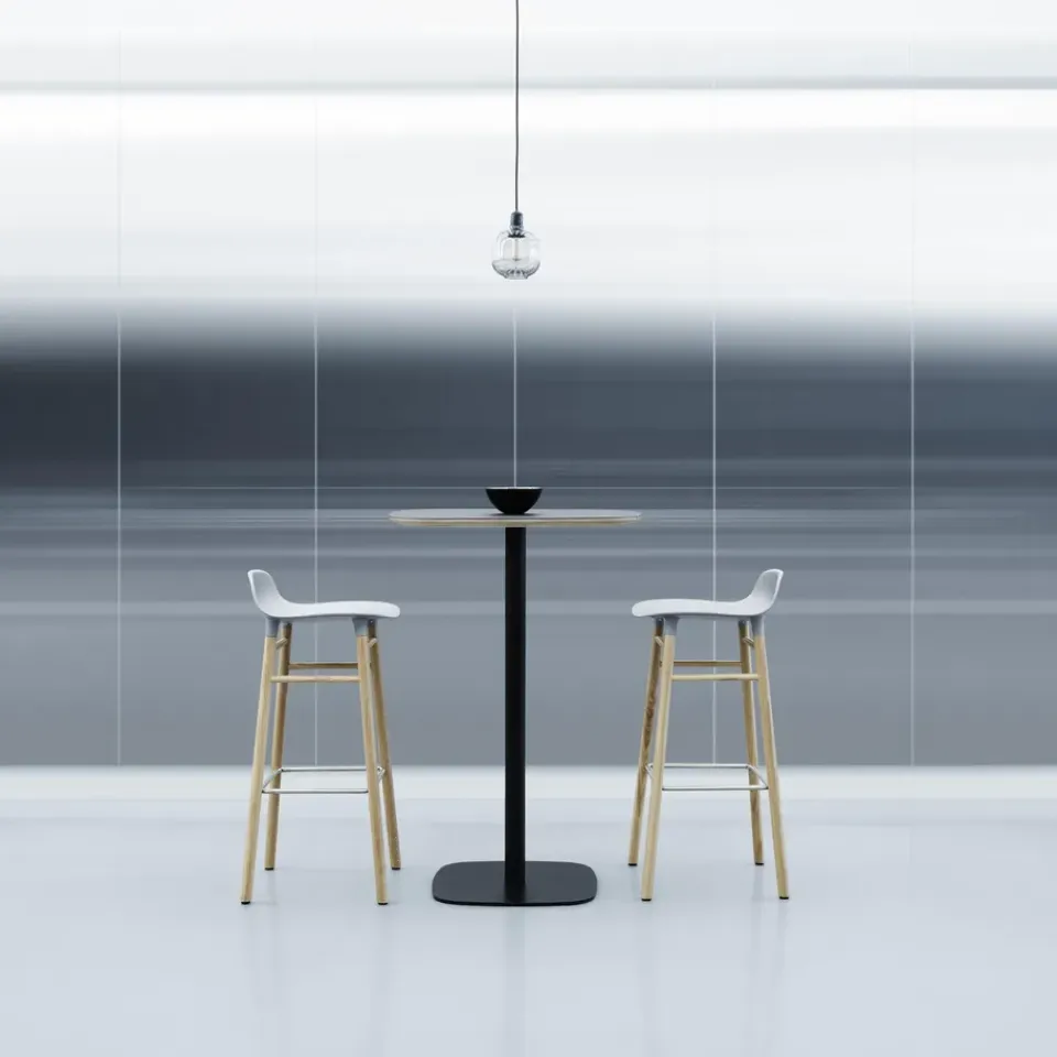 Taburete de bar Form Chair con patas de roble,*Normann Copenhagen New
