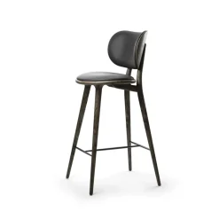 Taburete High Stool Backrest bajo, piel negra, base de roble sirka grey*Mater Sale