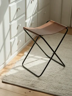 Taburete Nola cuero, Forest green*Broste Copenhagen Discount