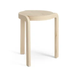 Taburete Spin H44 cm, Fresno lacado*Swedese Hot