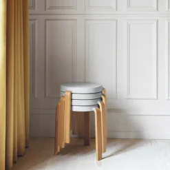 Taburete Tap, gris-roble*Normann Copenhagen Hot